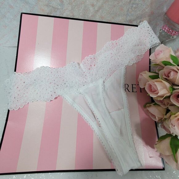 1430 VICTORIA'S SECRET White Thong String LARGE NWT - Picture 3 of 4